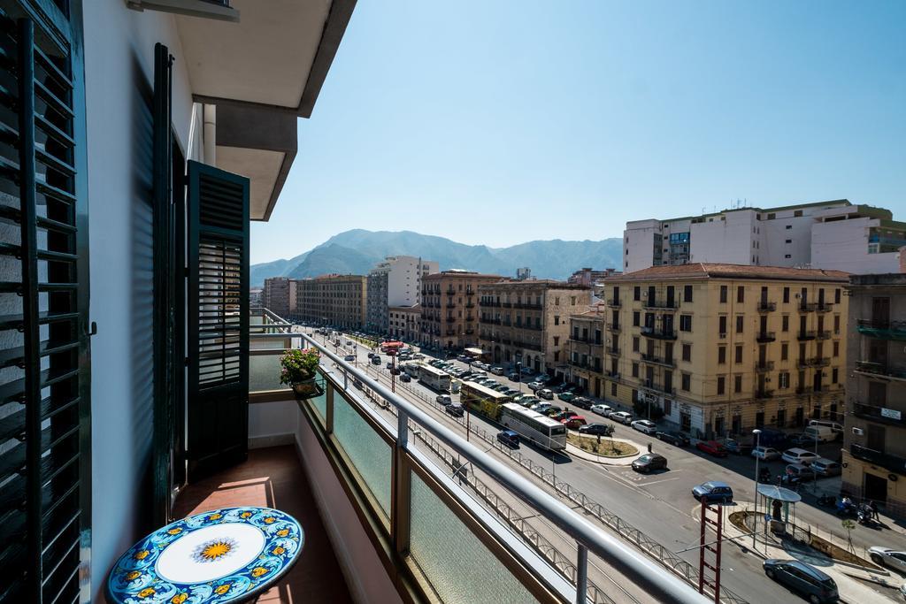 Mille E Una Notte / Station Apartment ปาแลร์โม ภายนอก รูปภาพ